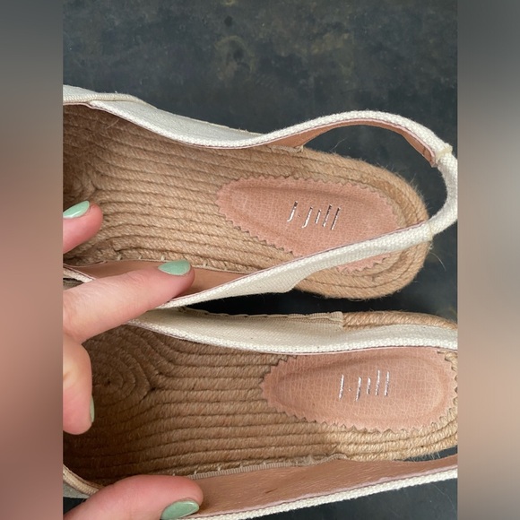 Women's Cream Espadrille Flats - Picture 6 of 7